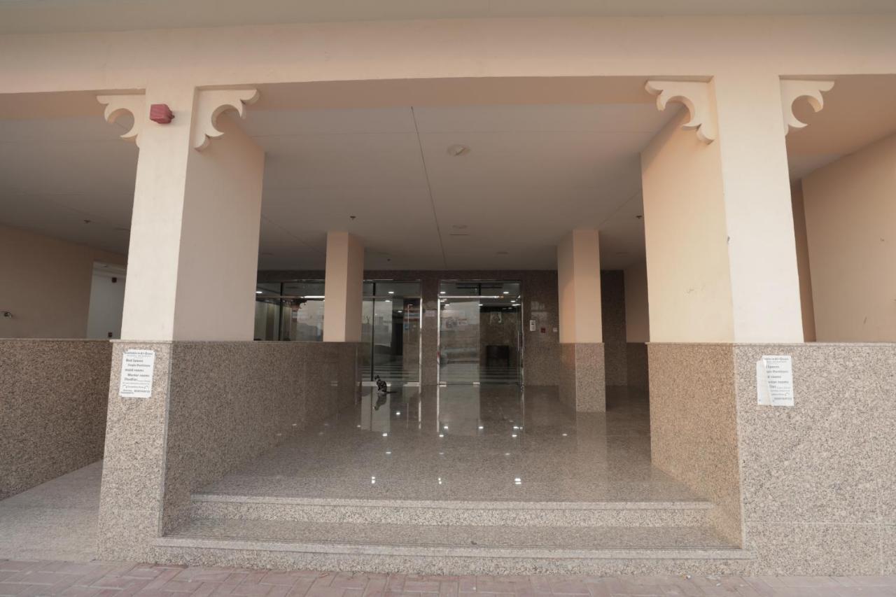 Al Fahad 2 Small Rooms For Men Tecom Dubai Exteriör bild